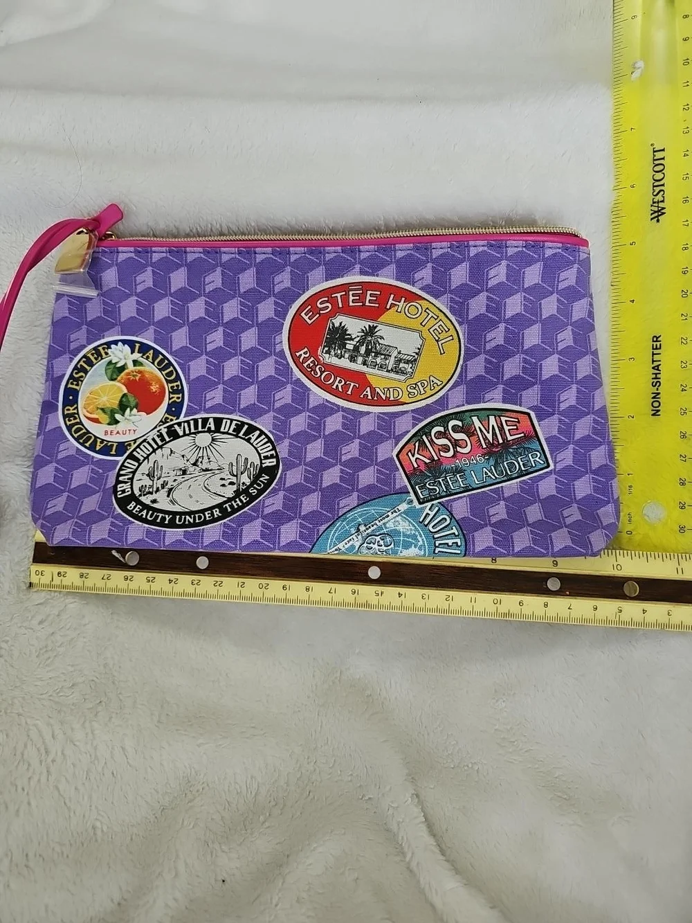 Estée Lauder Retro Travel Hotel Purple Cosmetic Bag + Luggage Tag